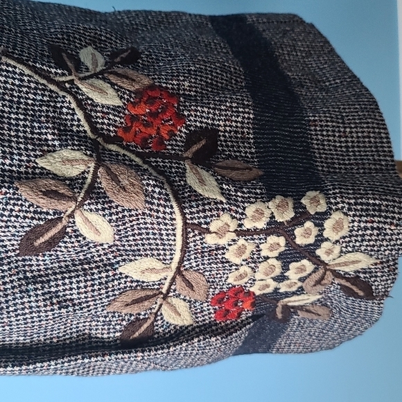 RENE Derhy tweed wool floral embroidery skirt , S - Picture 7 of 13